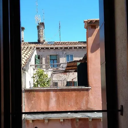 Biennale House Appartement Venetië
